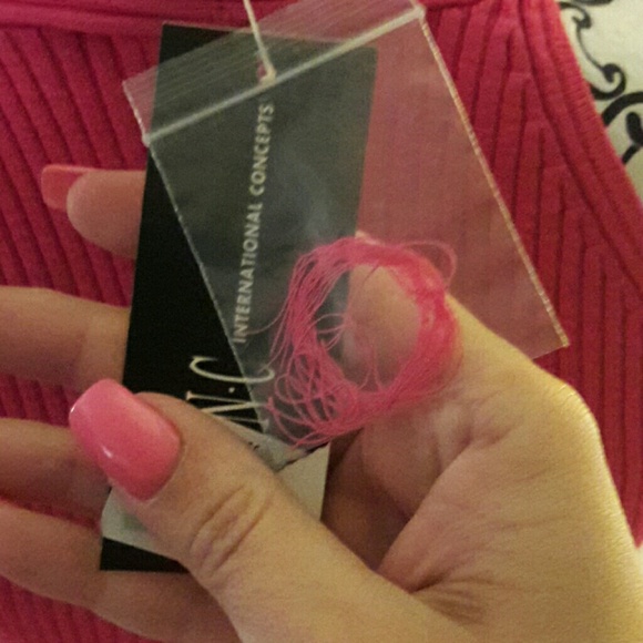 INC|Halter Tank - Picture 4 of 7